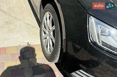 Седан Audi A4 2018 в Рівному