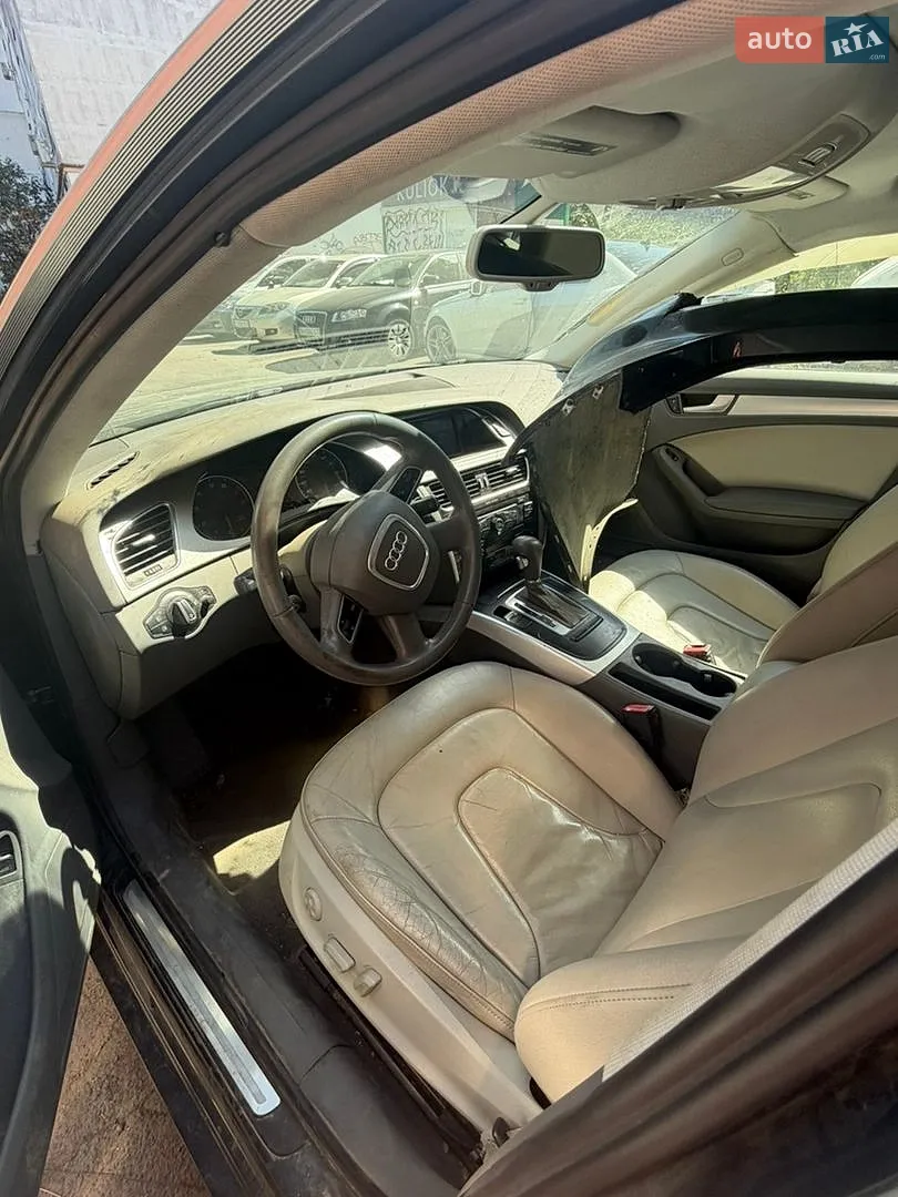 2011 Audi A4 - мініатюра 12