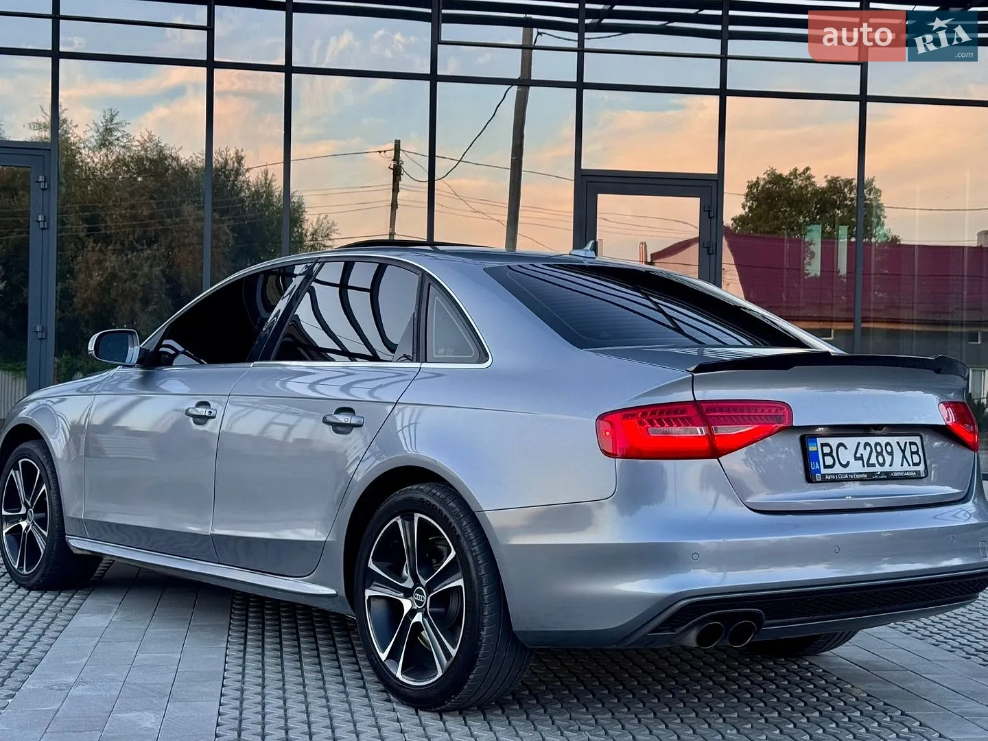 2015 Audi A4 - мініатюра 13