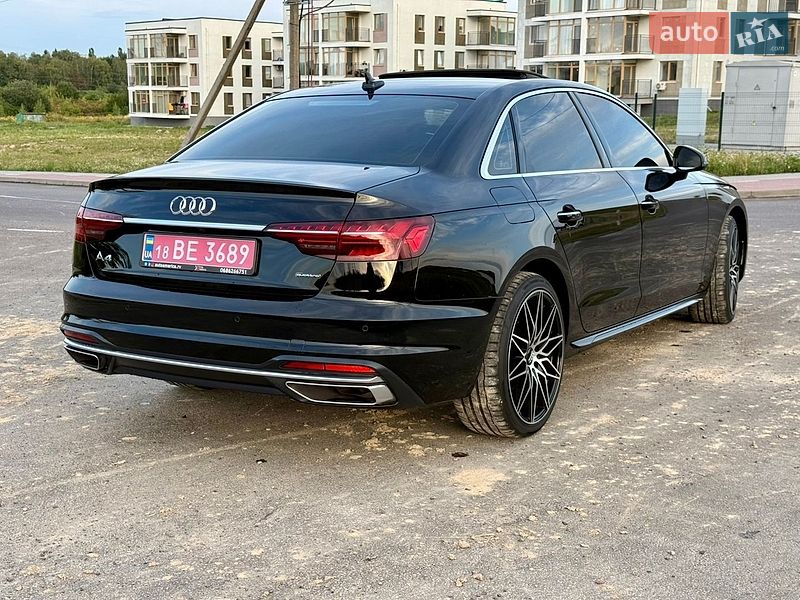Седан Audi A4 2020 в Рівному
