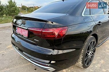 Седан Audi A4 2020 в Рівному
