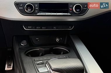 Седан Audi A4 2018 в Харкові