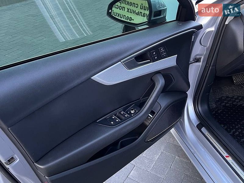 Седан Audi A4 2017 в Лубнах