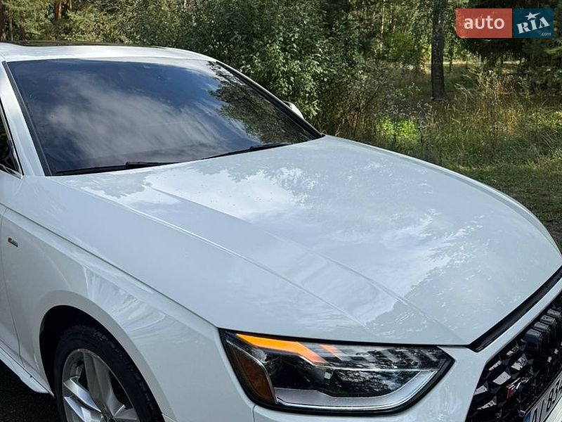 Седан Audi A4 2020 в Києві