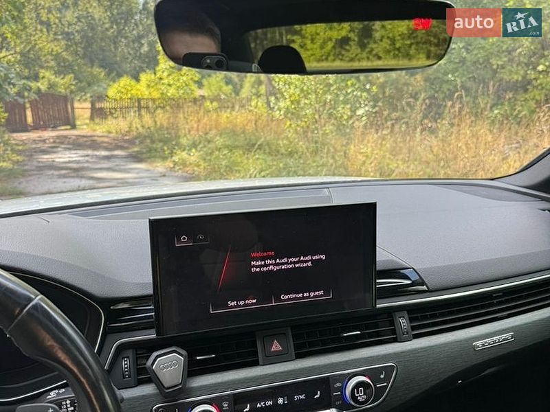 Седан Audi A4 2020 в Києві