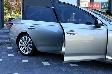 Седан Audi A4 2017 в Трускавці