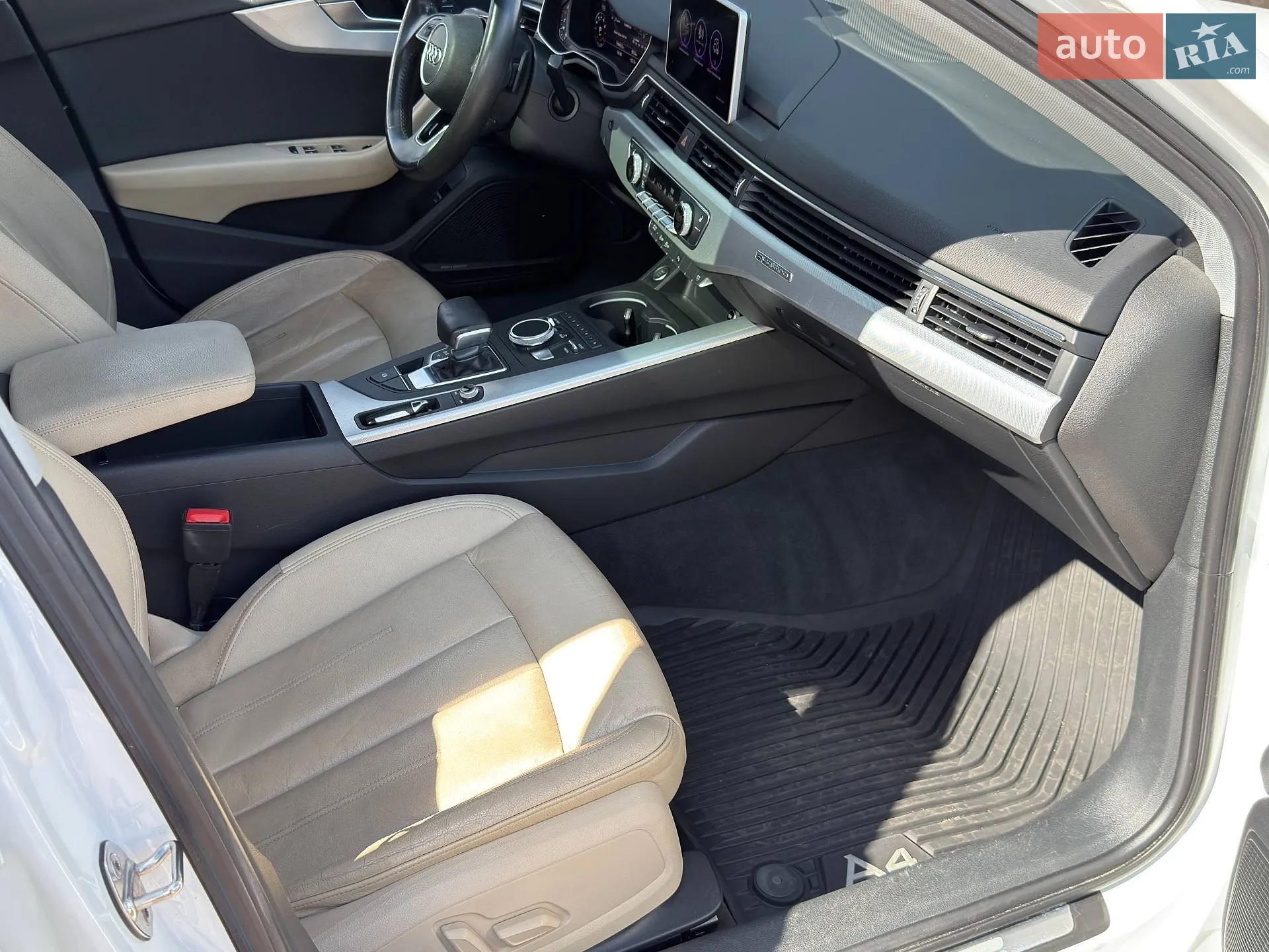 2016 Audi A4 - мініатюра 22