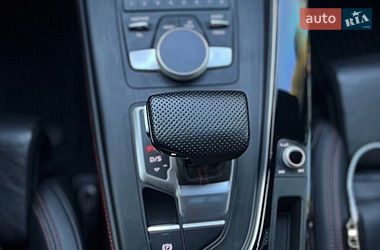 Седан Audi A4 2018 в Дніпрі