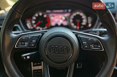 Седан Audi A4 2018 в Дніпрі