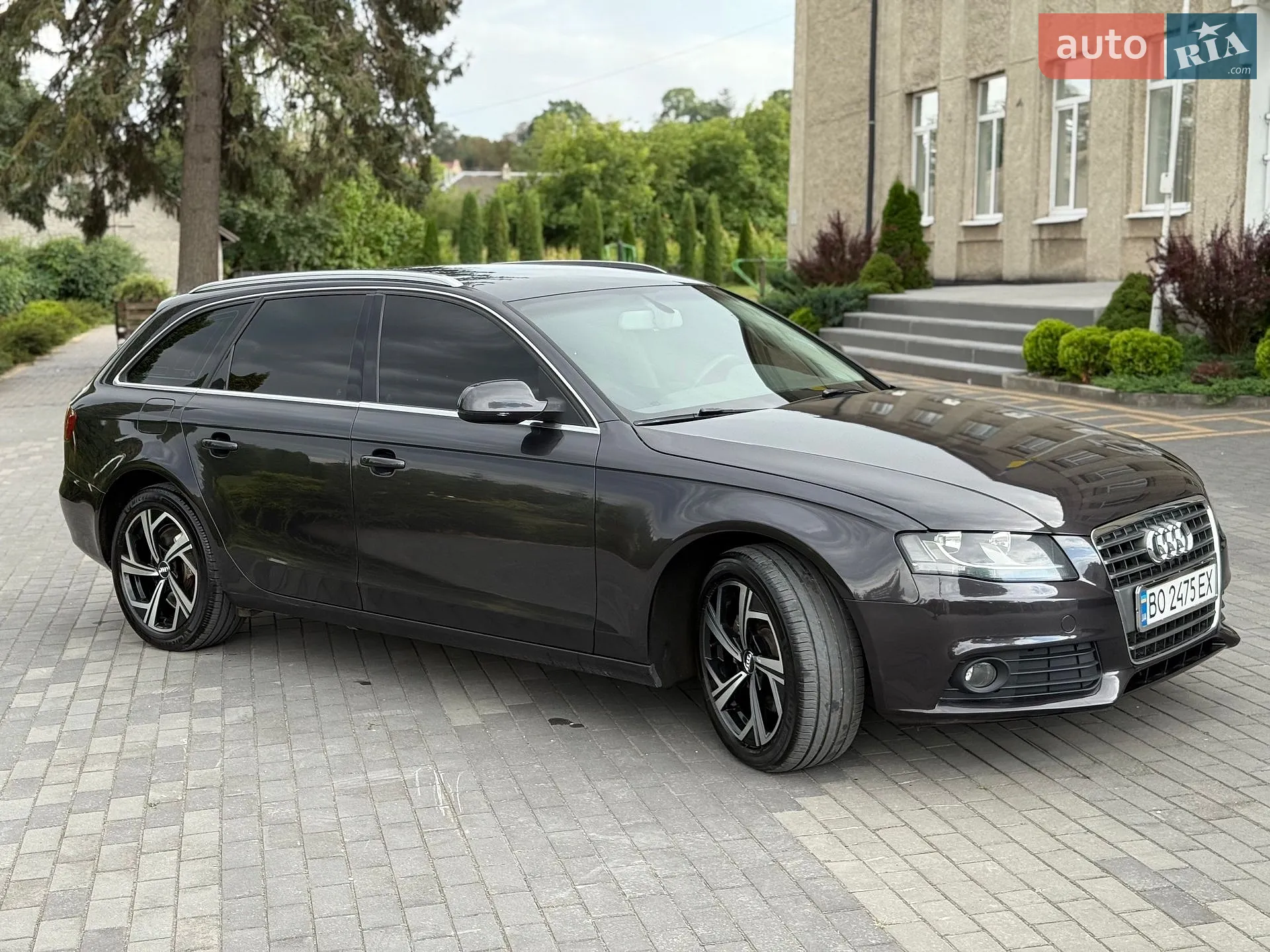 2010 Audi A4 - мініатюра 27