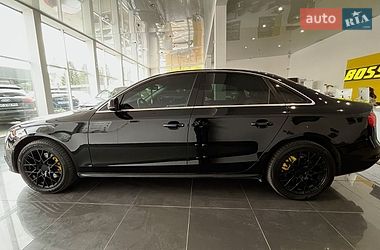 Седан Audi A4 2014 в Львові