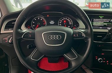 Седан Audi A4 2014 в Львові