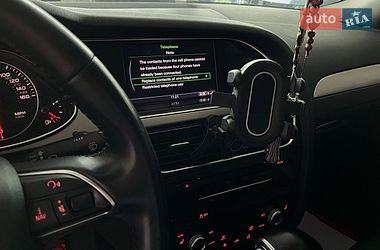 Седан Audi A4 2014 в Львові