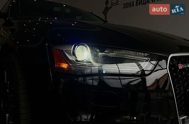 Седан Audi A4 2014 в Львові