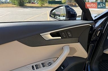 Седан Audi A4 2018 в Києві