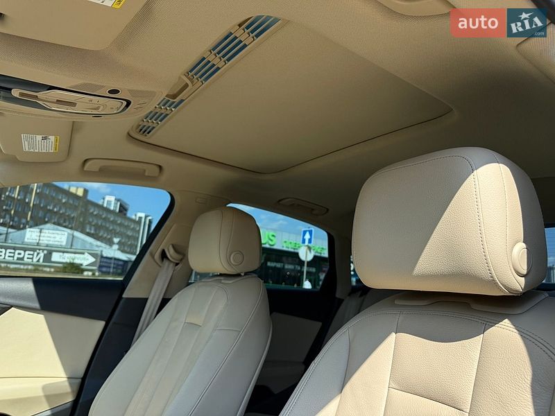 Седан Audi A4 2018 в Києві