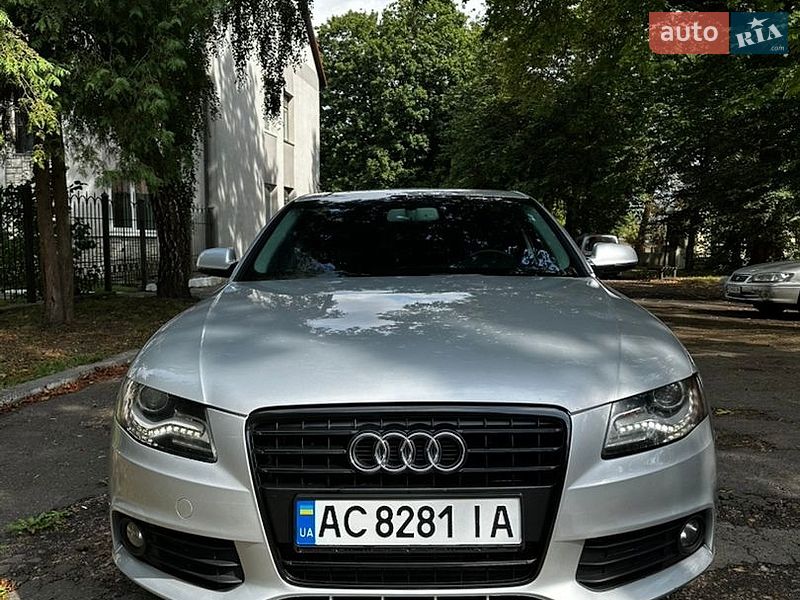 Седан Audi A4 2010 в Луцьку
