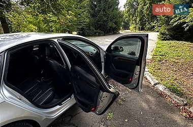 Седан Audi A4 2010 в Луцьку