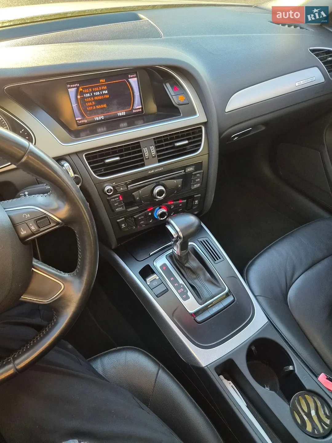 2012 Audi A4 - мініатюра 18