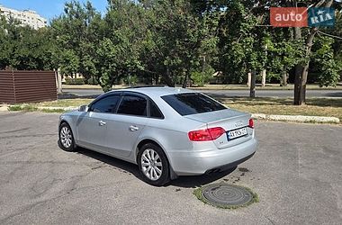 Седан Audi A4 2011 в Харкові