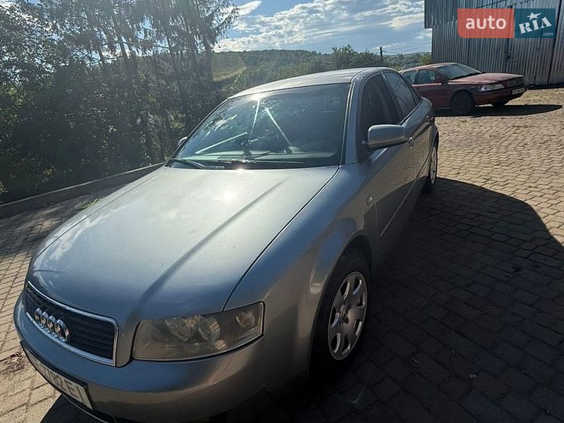 Седан Audi A4 2001 в Чернівцях фото 3 Седан Audi A4 2001 в Чернівцях