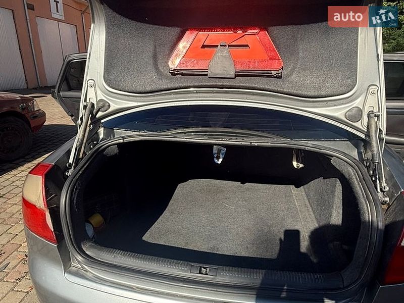 Седан Audi A4 2001 в Чернівцях фото 8 Седан Audi A4 2001 в Чернівцях