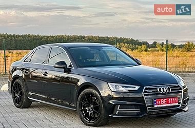 Седан Audi A4 2018 в Бродах