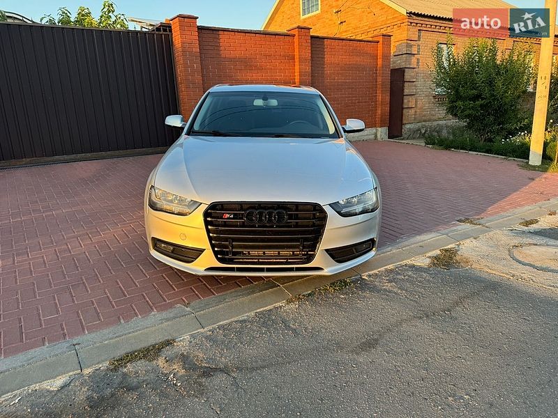 Audi A4 2013