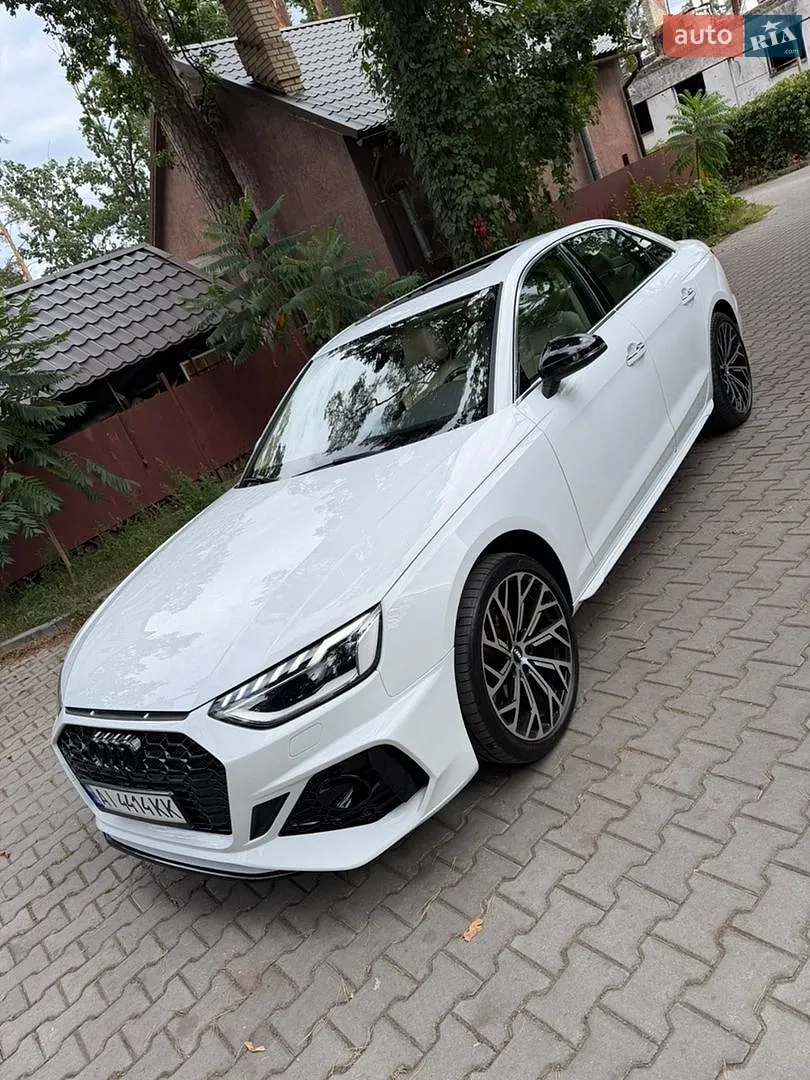 2020 Audi A4 - фото 1