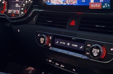 Седан Audi A4 2024 в Киеве