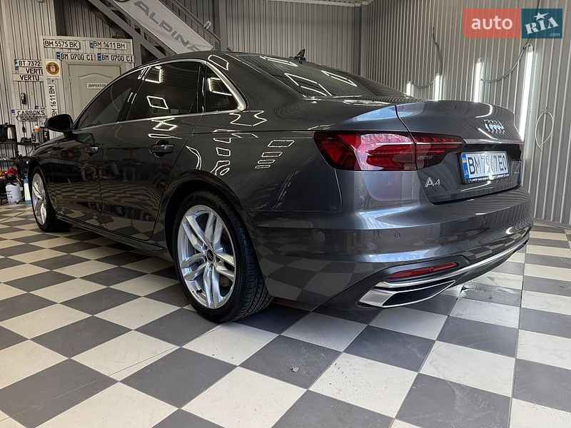 Седан Audi A4 2024 в Киеве
