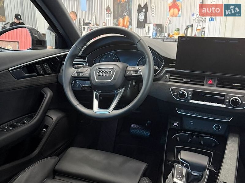 Седан Audi A4 2024 в Киеве