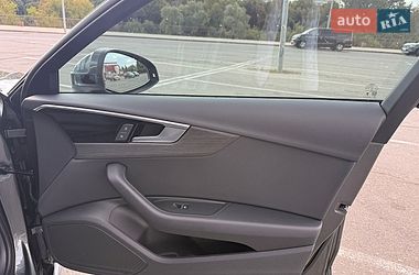 Седан Audi A4 2024 в Киеве