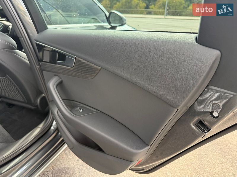 Седан Audi A4 2024 в Киеве