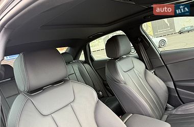 Седан Audi A4 2024 в Киеве