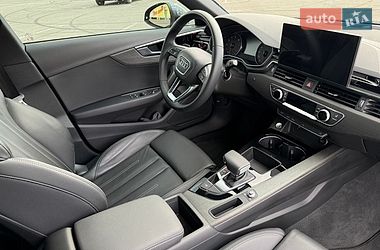 Седан Audi A4 2024 в Киеве