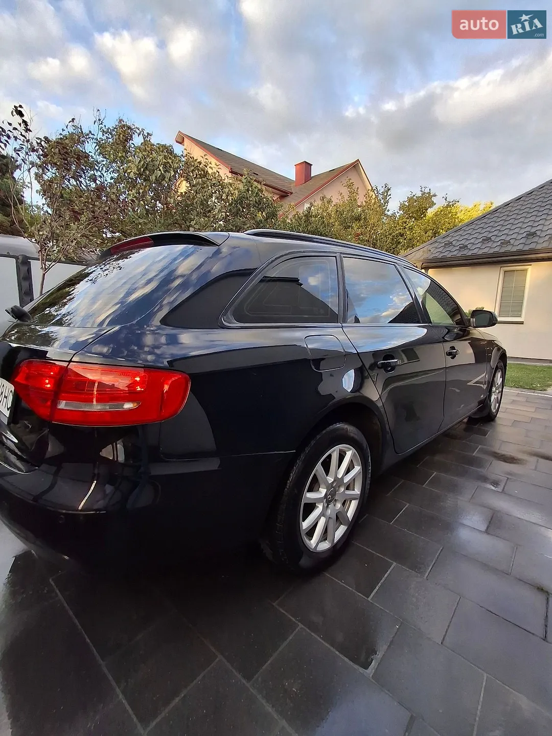 2010 Audi A4 - мініатюра 8