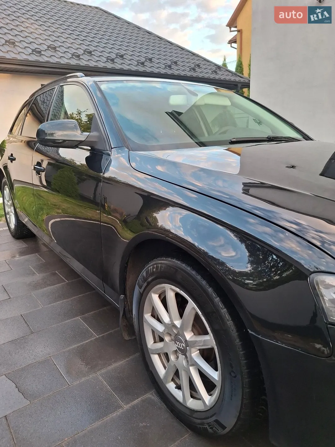 2010 Audi A4 - мініатюра 5
