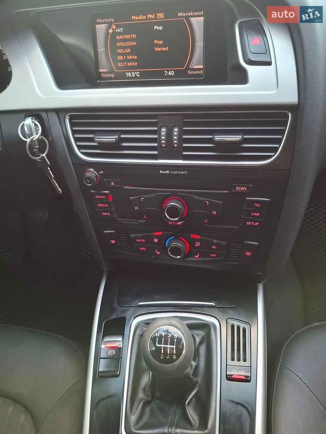 2010 Audi A4 - мініатюра 20