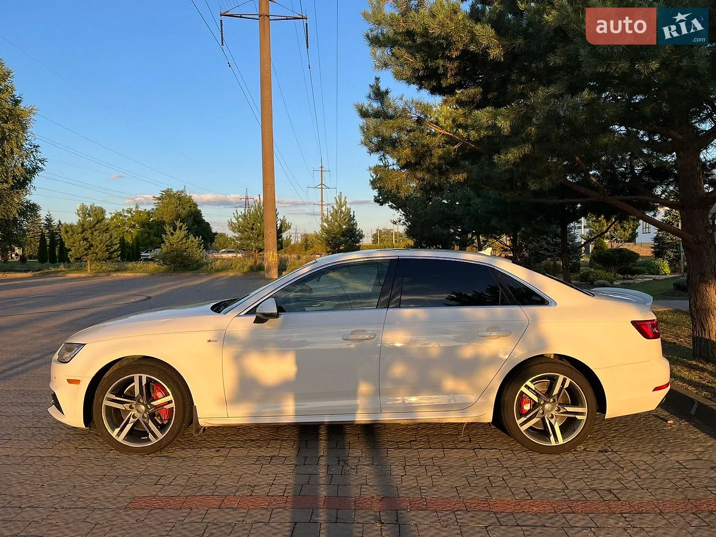 2017 Audi A4 - мініатюра 5