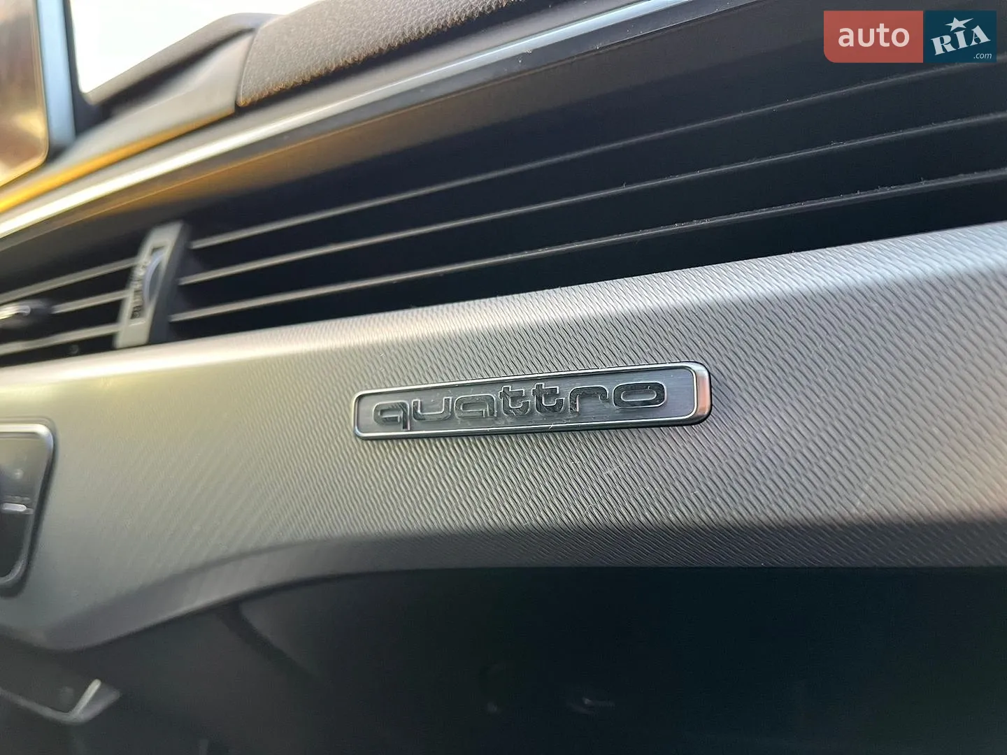 2017 Audi A4 - мініатюра 14