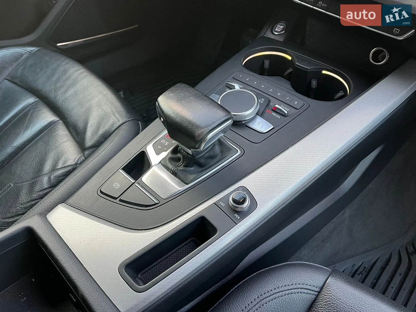2017 Audi A4 - мініатюра 15