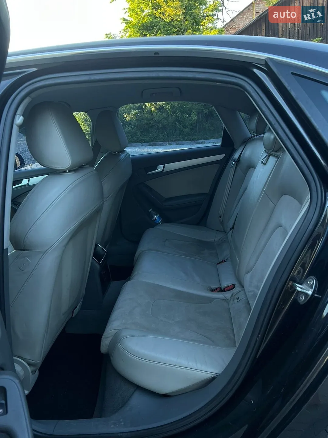 2011 Audi A4 - мініатюра 10