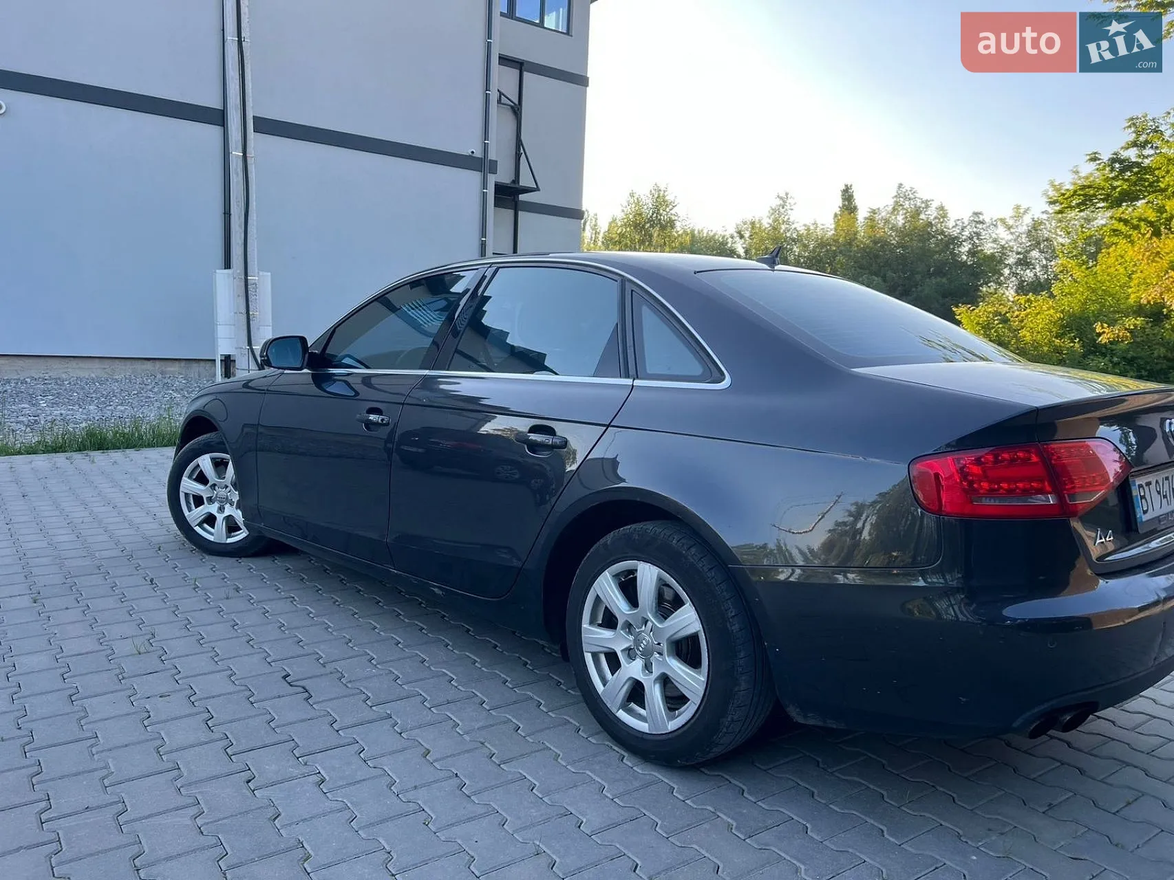2011 Audi A4 - мініатюра 7