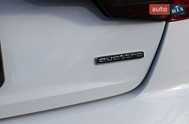 Седан Audi A4 2021 в Жовкве