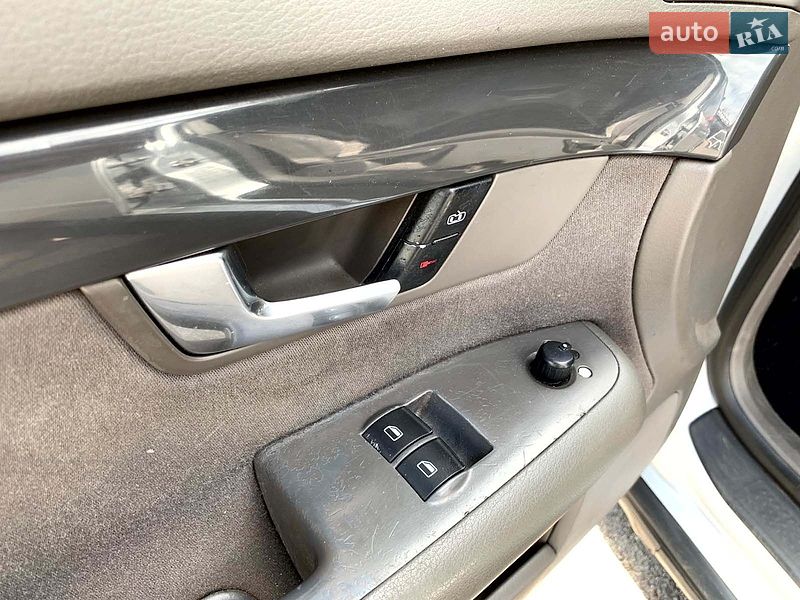 Седан Audi A4 2003 в Виннице