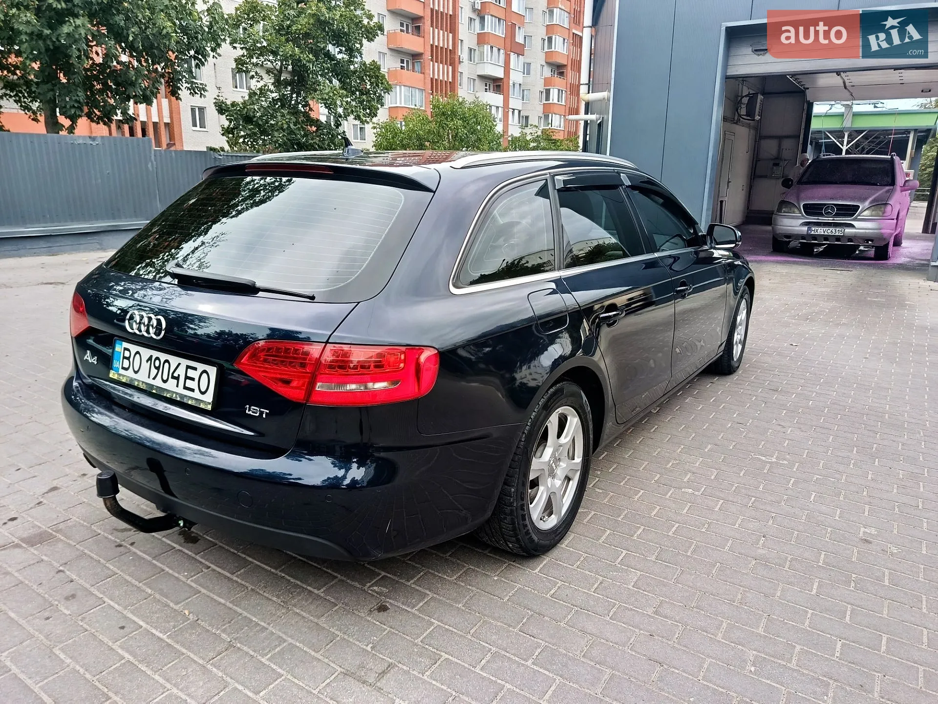 2010 Audi A4 - мініатюра 7