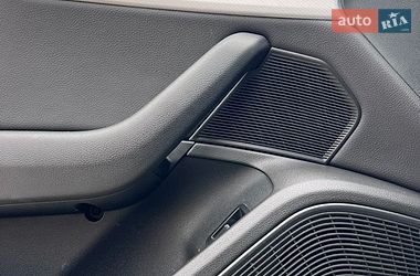 Седан Audi A4 2018 в Шептицькому