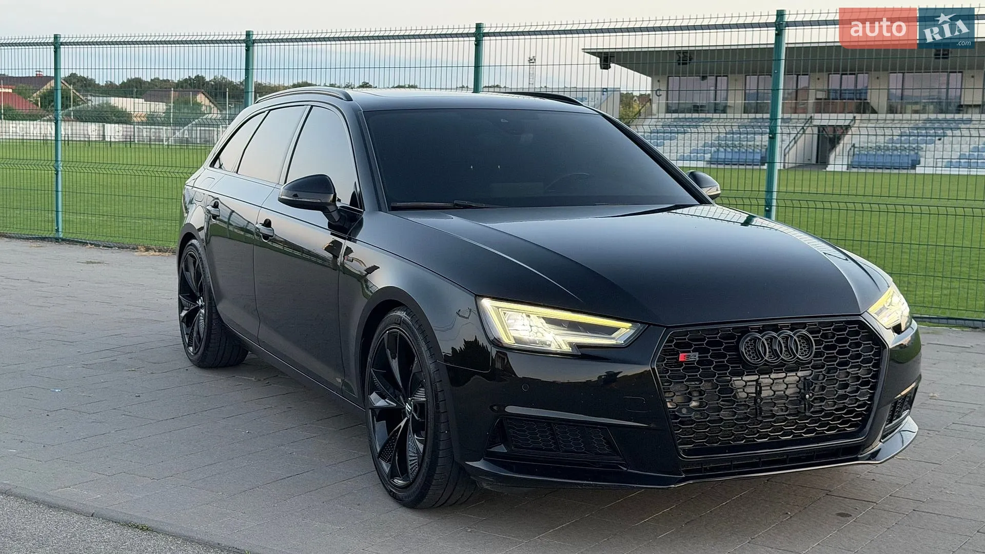 2016 Audi A4 - мініатюра 2