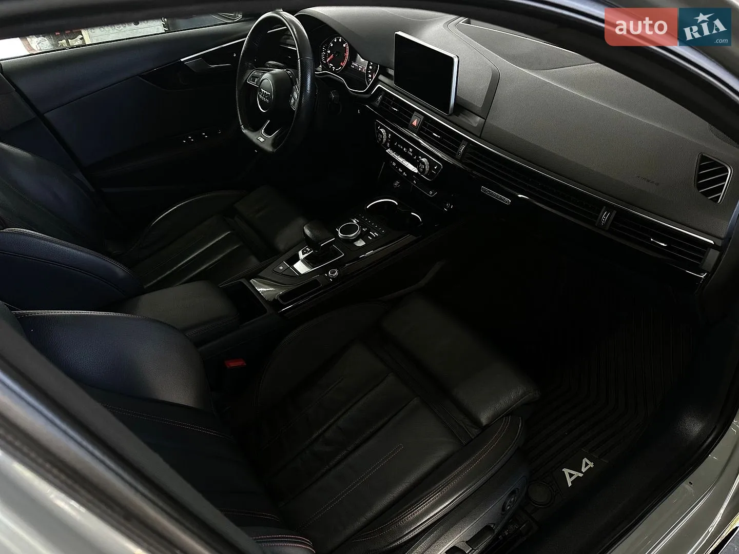 2018 Audi A4 - мініатюра 30